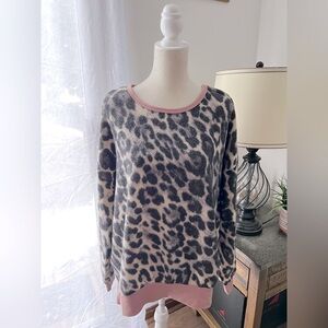 Pink Lily leopard print top